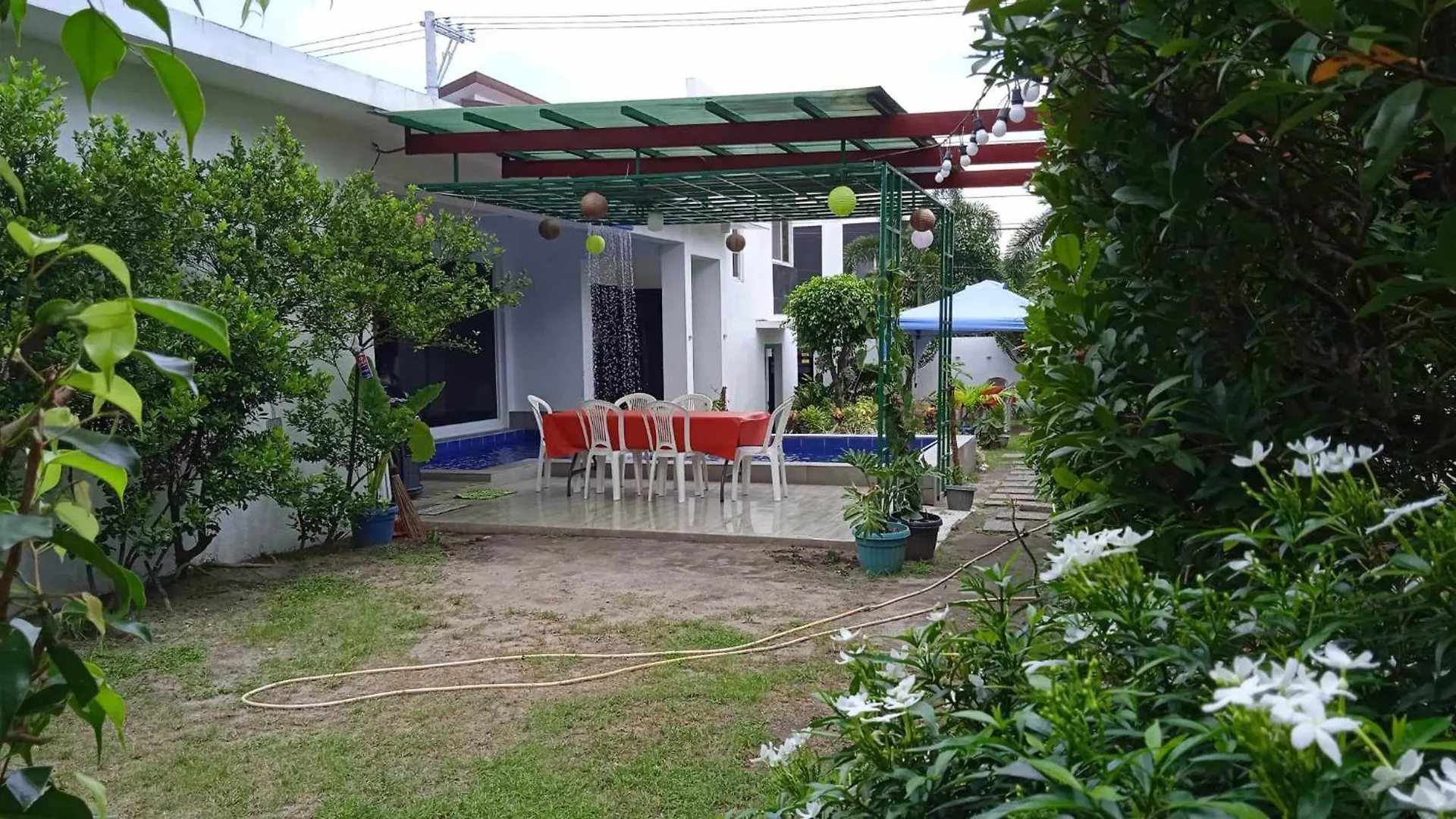 Angeles Private Pool Villa Filipíny